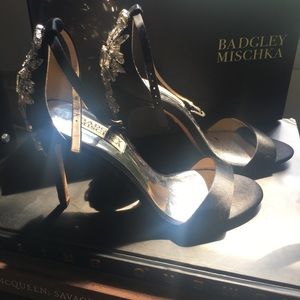 Badgley Mischka strappy heels